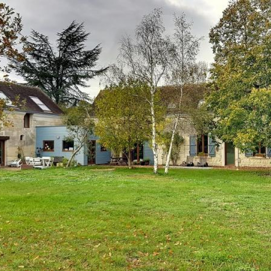  A.C.B.I. - AGENCES CHRISTINE BOYER IMMOBILIER : House | LA CHARTRE-SUR-LE-LOIR (72340) | 240 m2 | 252 000 € 