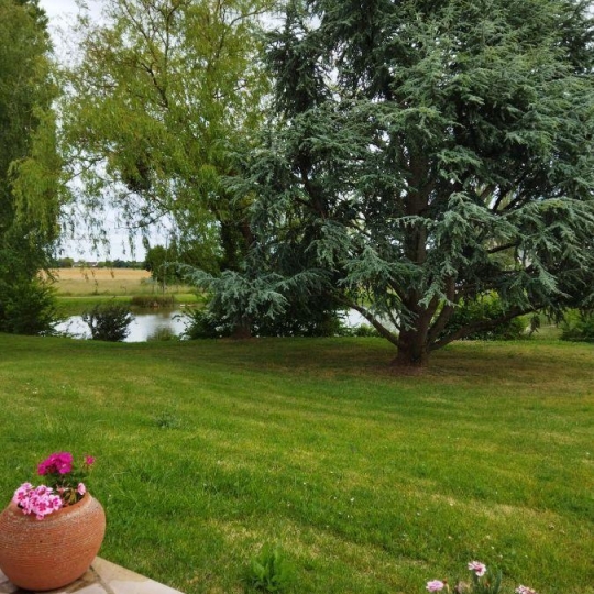  A.C.B.I. - AGENCES CHRISTINE BOYER IMMOBILIER : House | BLOIS (41000) | 191 m2 | 215 000 € 