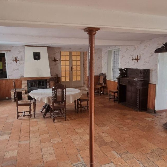  A.C.B.I. - AGENCES CHRISTINE BOYER IMMOBILIER : House | VENDOME (41100) | 200 m2 | 106 000 € 