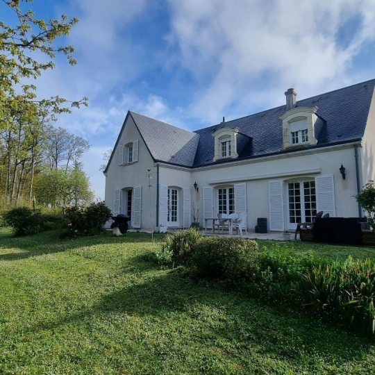  A.C.B.I. - AGENCES CHRISTINE BOYER IMMOBILIER : House | VENDOME (41100) | 218 m2 | 409 000 € 