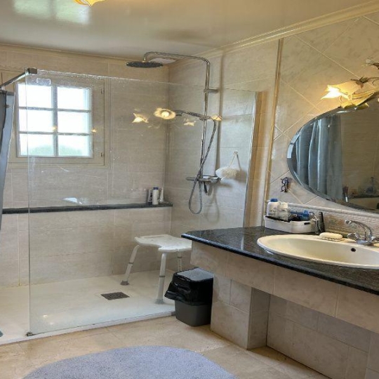  A.C.B.I. - AGENCES CHRISTINE BOYER IMMOBILIER : House | VENDOME (41100) | 218 m2 | 409 000 € 