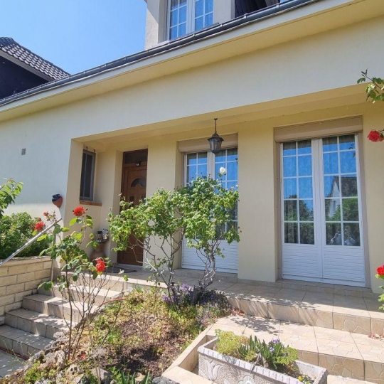  A.C.B.I. - AGENCES CHRISTINE BOYER IMMOBILIER : House | VENDOME (41100) | 147 m2 | 220 000 € 