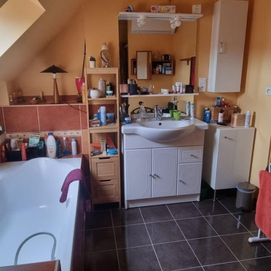  A.C.B.I. - AGENCES CHRISTINE BOYER IMMOBILIER : House | VENDOME (41100) | 155 m2 | 231 000 € 