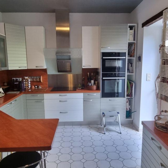  A.C.B.I. - AGENCES CHRISTINE BOYER IMMOBILIER : House | VENDOME (41100) | 275 m2 | 479 500 € 