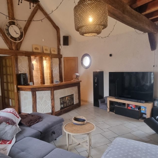  A.C.B.I. - AGENCES CHRISTINE BOYER IMMOBILIER : House | VENDOME (41100) | 177 m2 | 222 000 € 