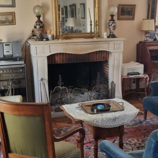  A.C.B.I. - AGENCES CHRISTINE BOYER IMMOBILIER : House | VENDOME (41100) | 161 m2 | 241 500 € 