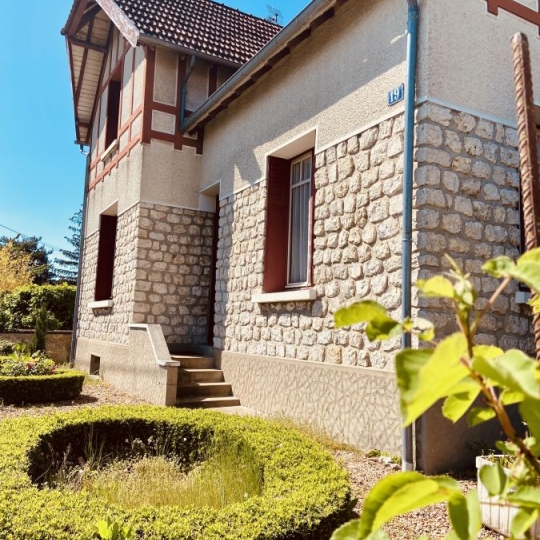  A.C.B.I. - AGENCES CHRISTINE BOYER IMMOBILIER : House | VENDOME (41100) | 105 m2 | 189 000 € 