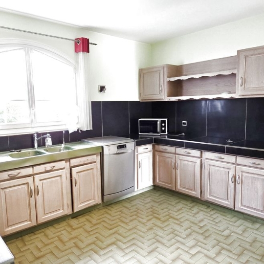  A.C.B.I. - AGENCES CHRISTINE BOYER IMMOBILIER : House | VENDOME (41100) | 162 m2 | 265 000 € 