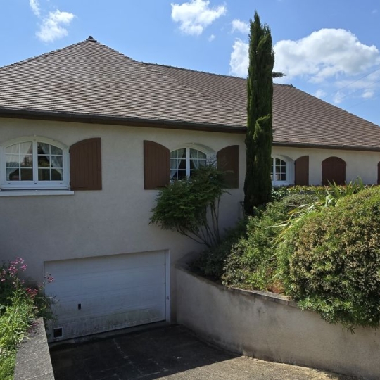  A.C.B.I. - AGENCES CHRISTINE BOYER IMMOBILIER : House | VENDOME (41100) | 162 m2 | 265 000 € 