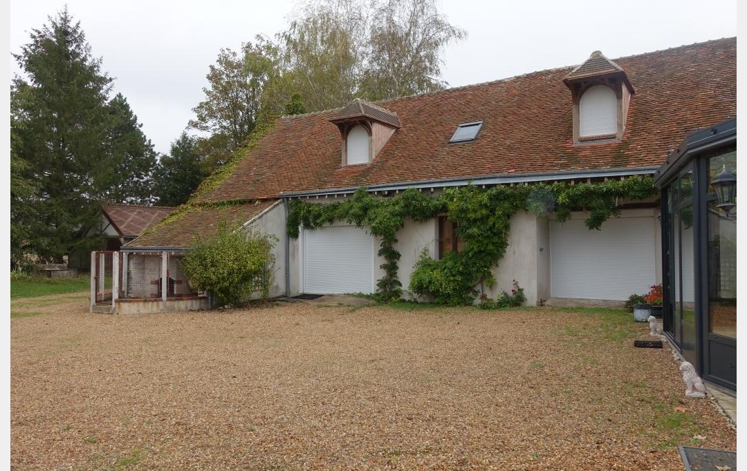 A.C.B.I. - AGENCES CHRISTINE BOYER IMMOBILIER : House | BLOIS (41000) | 209 m2 | 349 000 € 