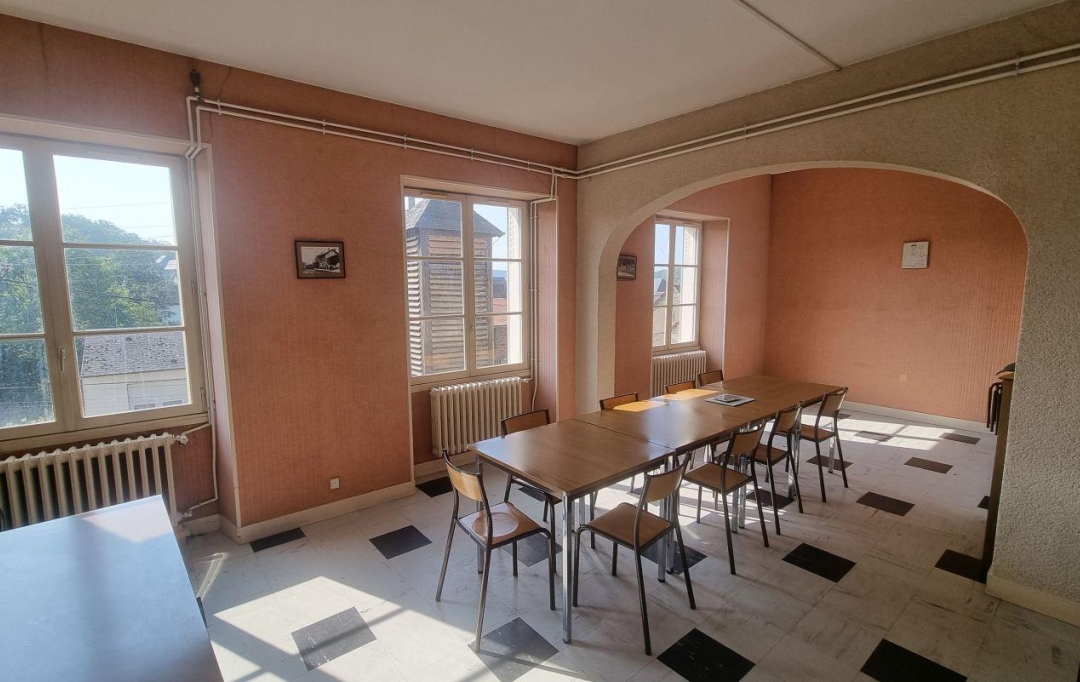 A.C.B.I. - AGENCES CHRISTINE BOYER IMMOBILIER : House | VENDOME (41100) | 172 m2 | 199 500 € 