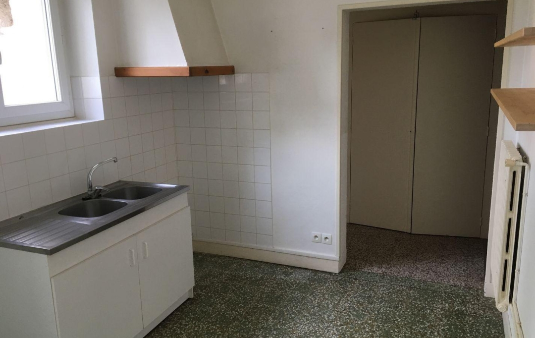 A.C.B.I. - AGENCES CHRISTINE BOYER IMMOBILIER : House | VENDOME (41100) | 172 m2 | 199 500 € 