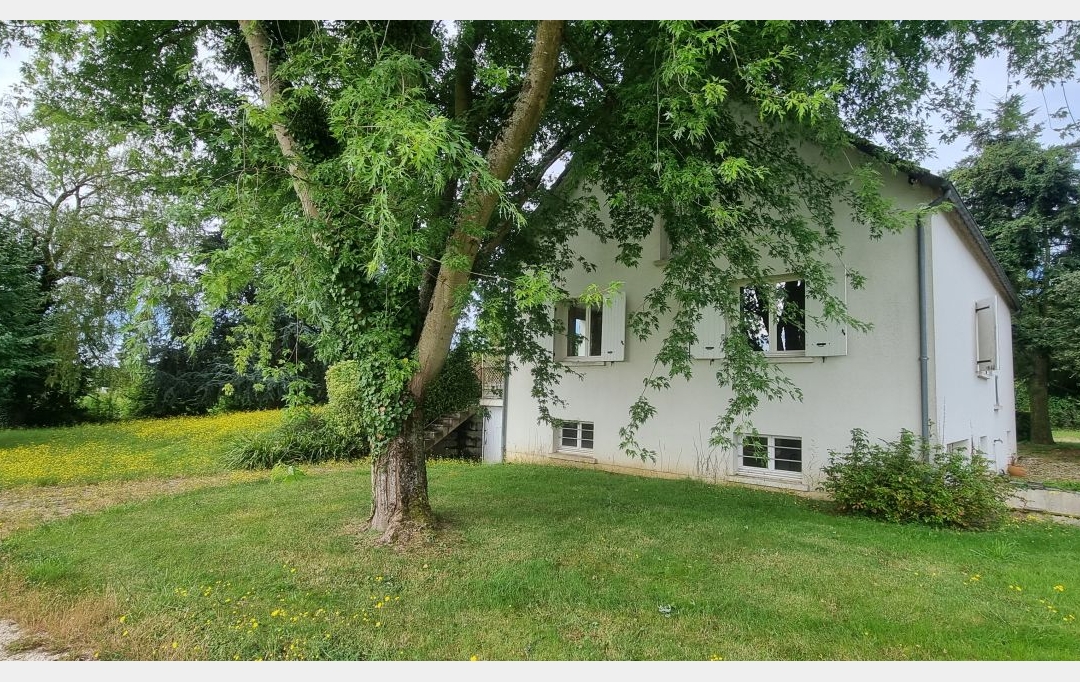 A.C.B.I. - AGENCES CHRISTINE BOYER IMMOBILIER : House | BLOIS (41000) | 191 m2 | 215 000 € 