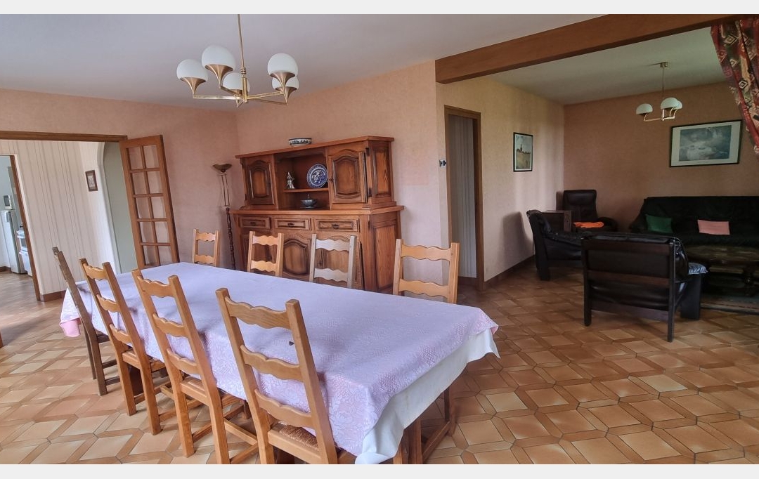 A.C.B.I. - AGENCES CHRISTINE BOYER IMMOBILIER : House | BLOIS (41000) | 191 m2 | 215 000 € 