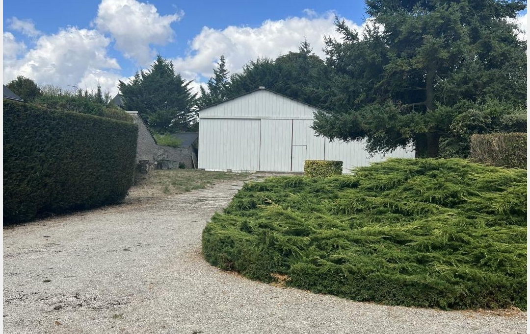 A.C.B.I. - AGENCES CHRISTINE BOYER IMMOBILIER : House | BLOIS (41000) | 191 m2 | 215 000 € 