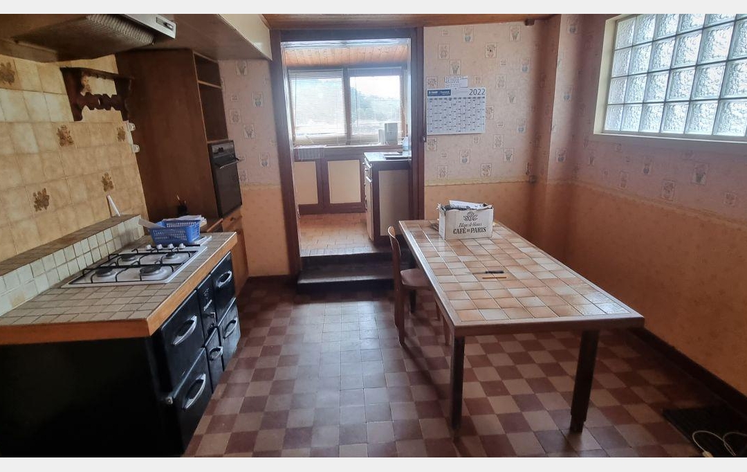A.C.B.I. - AGENCES CHRISTINE BOYER IMMOBILIER : House | VENDOME (41100) | 200 m2 | 106 000 € 