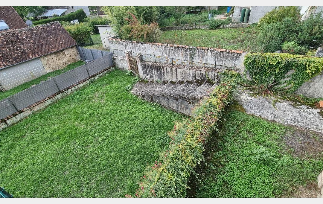 A.C.B.I. - AGENCES CHRISTINE BOYER IMMOBILIER : House | VENDOME (41100) | 200 m2 | 106 000 € 