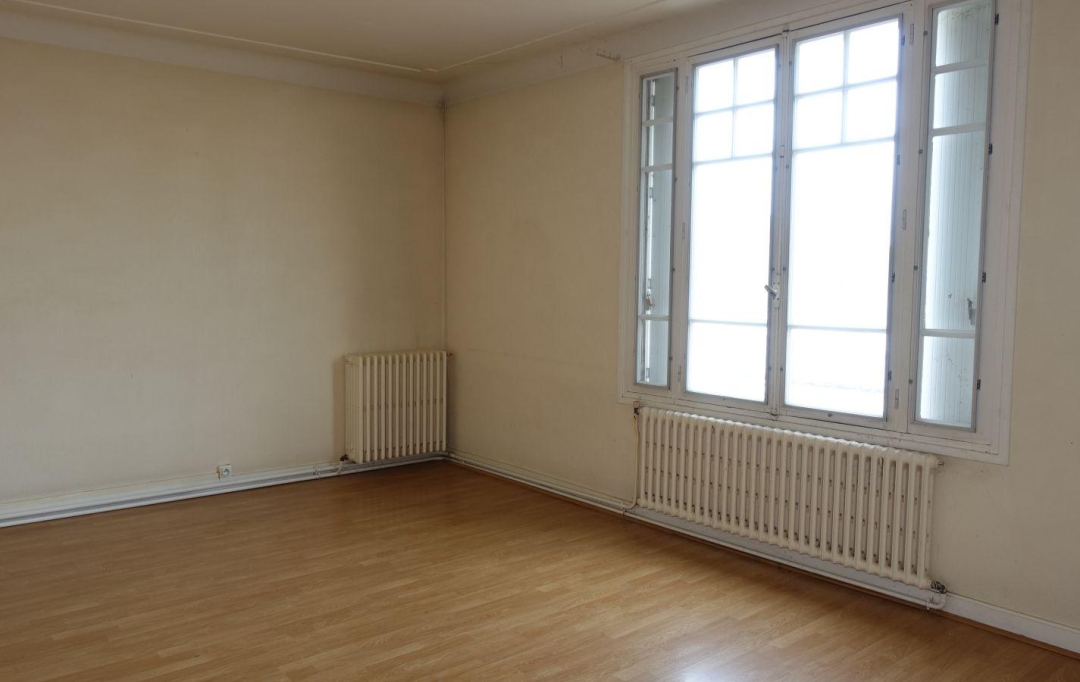 A.C.B.I. - AGENCES CHRISTINE BOYER IMMOBILIER : Appartement | OUZOUER-LE-MARCHE (41240) | 77 m2 | 62 648 € 