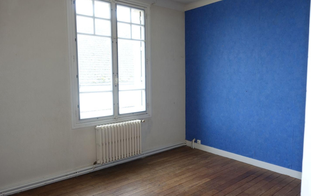 A.C.B.I. - AGENCES CHRISTINE BOYER IMMOBILIER : Appartement | OUZOUER-LE-MARCHE (41240) | 77 m2 | 62 648 € 