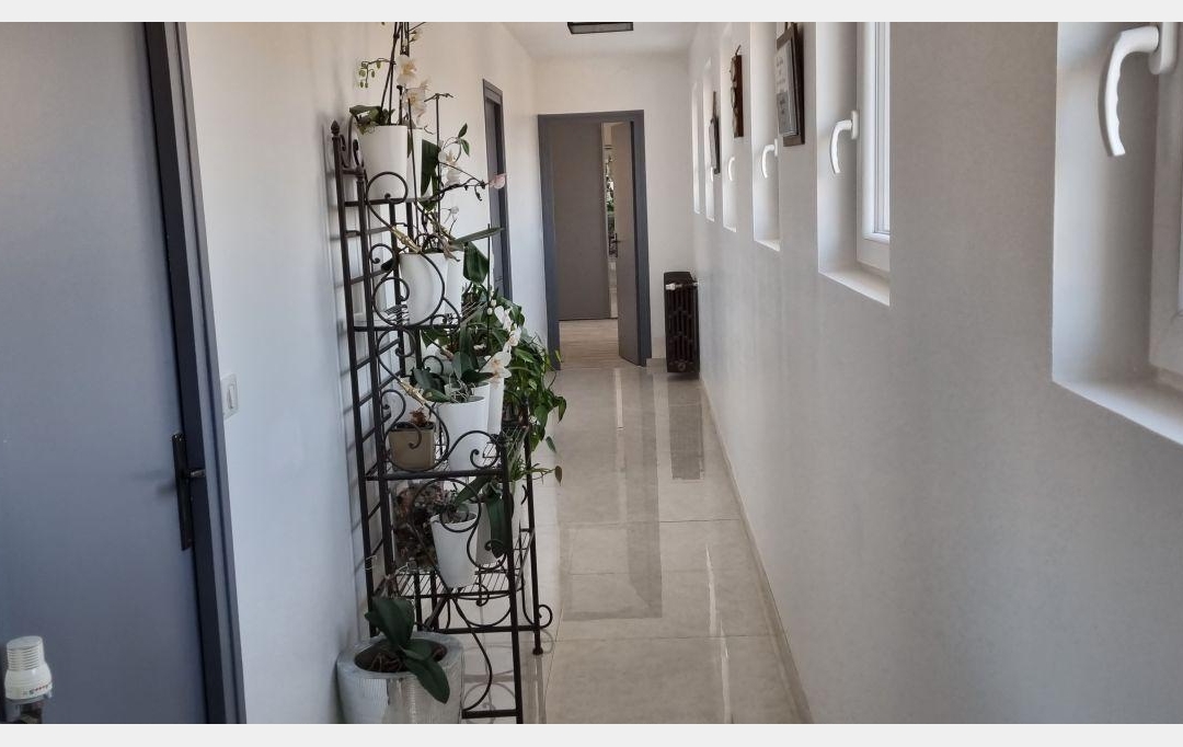 A.C.B.I. - AGENCES CHRISTINE BOYER IMMOBILIER : House | VENDOME (41100) | 358 m2 | 459 000 € 