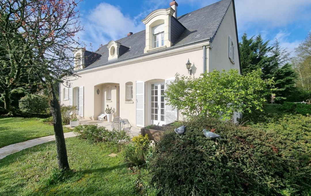 A.C.B.I. - AGENCES CHRISTINE BOYER IMMOBILIER : House | VENDOME (41100) | 218 m2 | 409 000 € 