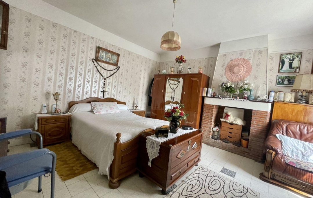 A.C.B.I. - AGENCES CHRISTINE BOYER IMMOBILIER : Maison / Villa | VENDOME (41100) | 94 m2 | 138 000 € 