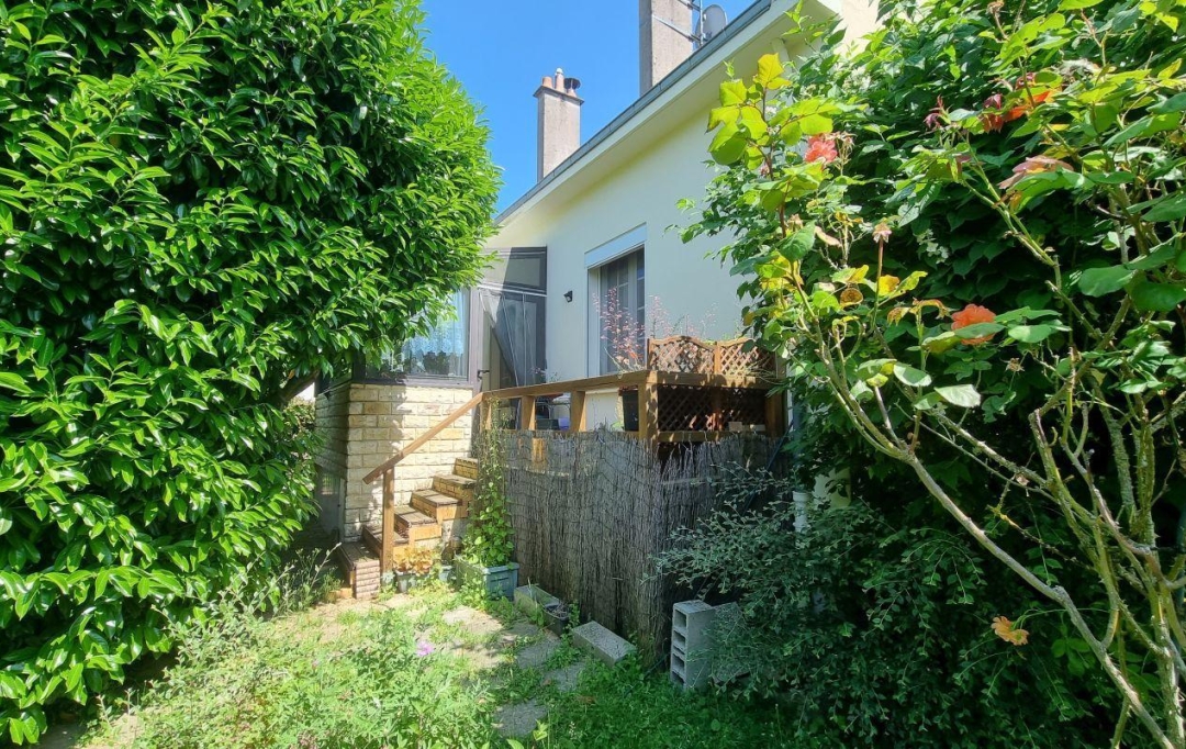 A.C.B.I. - AGENCES CHRISTINE BOYER IMMOBILIER : House | VENDOME (41100) | 147 m2 | 220 000 € 