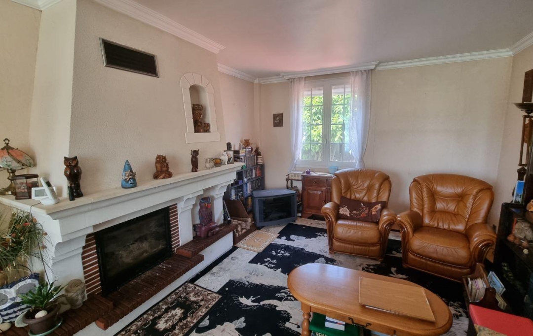 A.C.B.I. - AGENCES CHRISTINE BOYER IMMOBILIER : House | VENDOME (41100) | 147 m2 | 220 000 € 