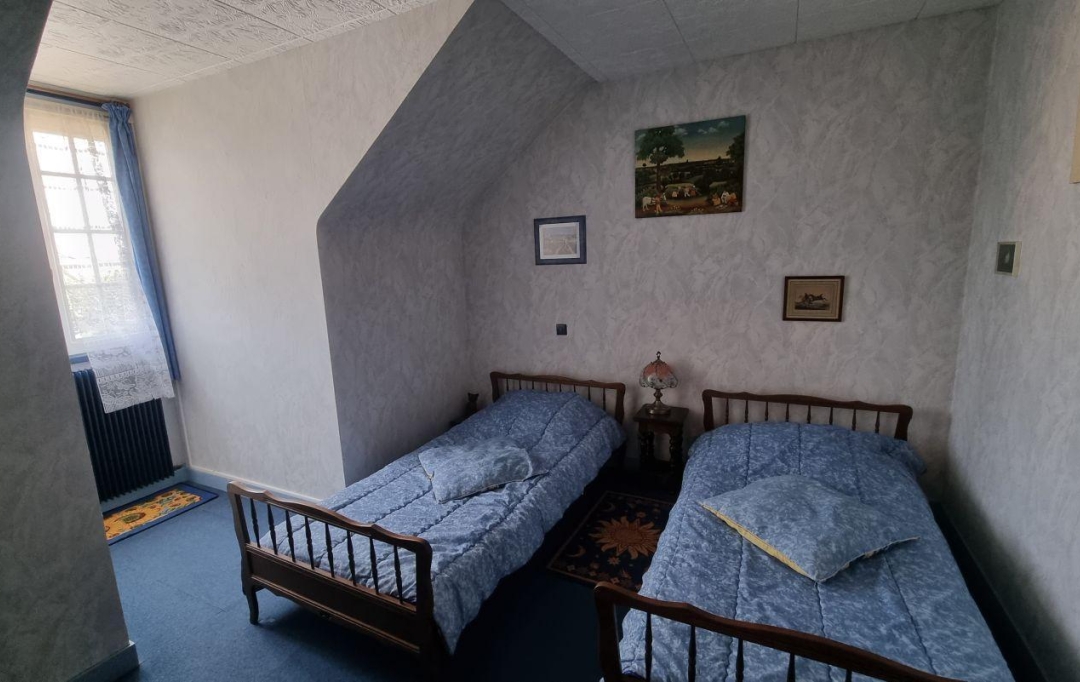 A.C.B.I. - AGENCES CHRISTINE BOYER IMMOBILIER : House | VENDOME (41100) | 147 m2 | 220 000 € 