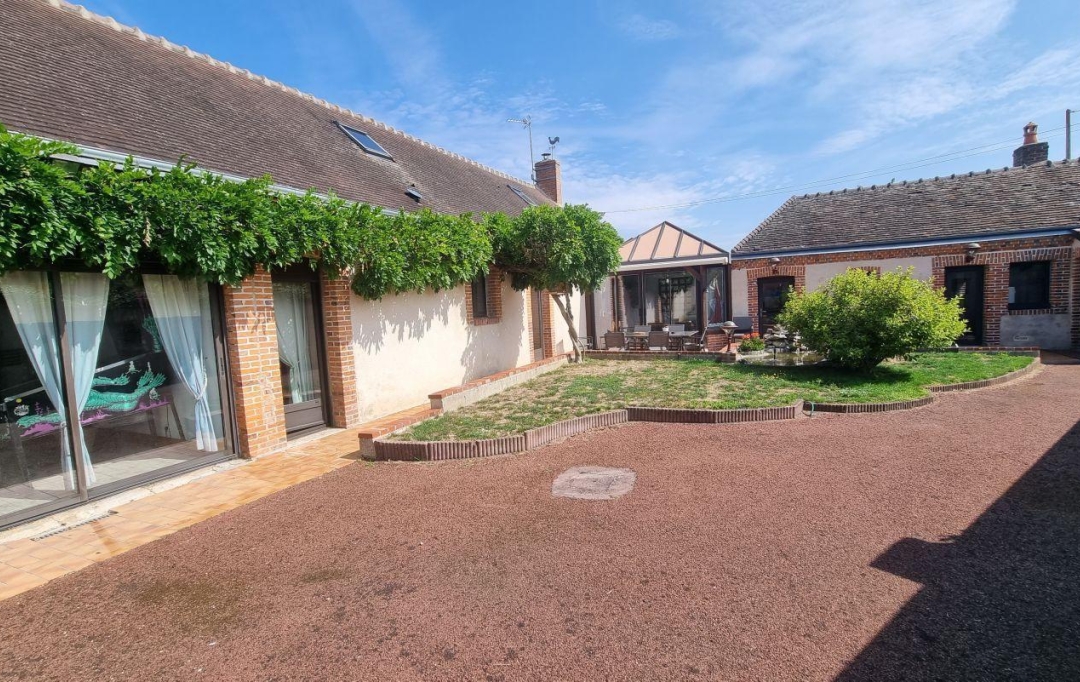 A.C.B.I. - AGENCES CHRISTINE BOYER IMMOBILIER : Maison / Villa | VENDOME (41100) | 210 m2 | 328 500 € 