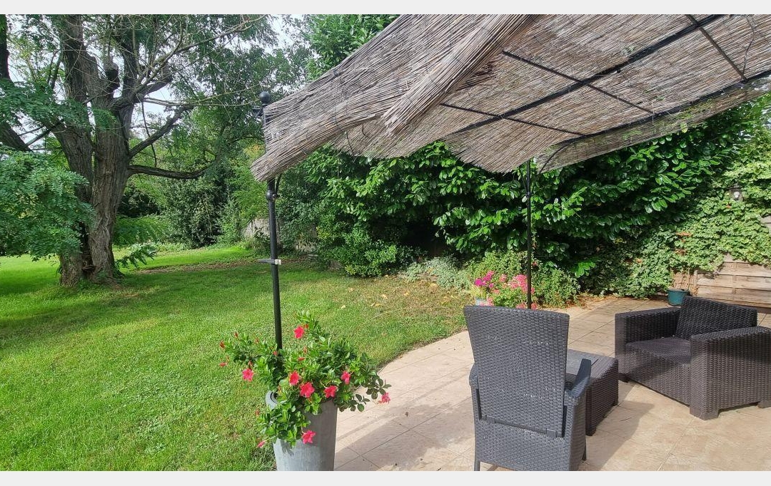 A.C.B.I. - AGENCES CHRISTINE BOYER IMMOBILIER : House | VENDOME (41100) | 155 m2 | 231 000 € 