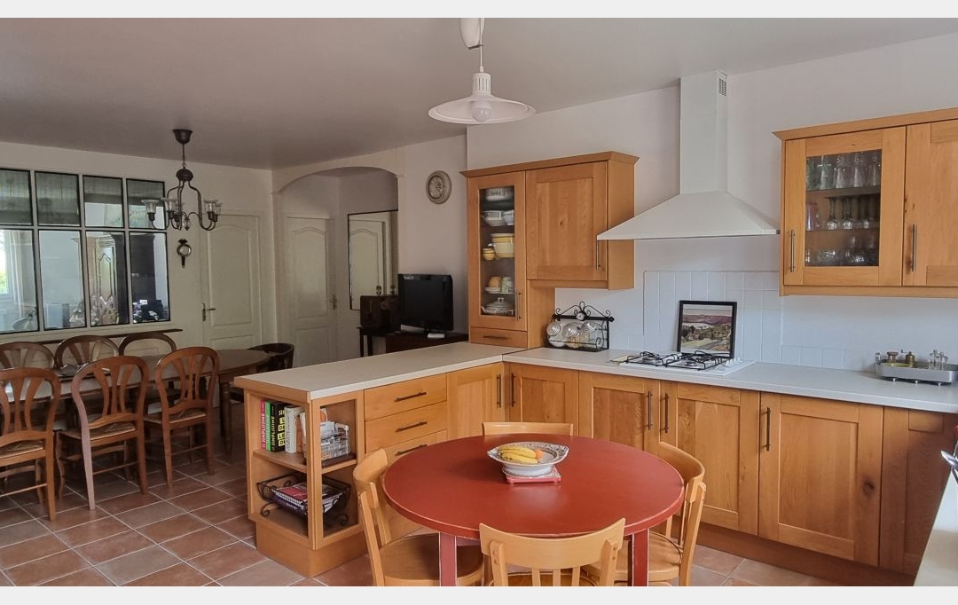 A.C.B.I. - AGENCES CHRISTINE BOYER IMMOBILIER : House | VENDOME (41100) | 153 m2 | 335 000 € 