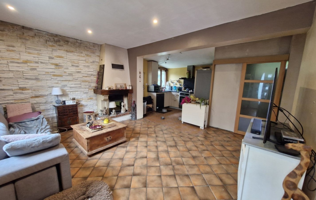 A.C.B.I. - AGENCES CHRISTINE BOYER IMMOBILIER : House | CLOYES-SUR-LE-LOIR (28220) | 70 m2 | 140 000 € 