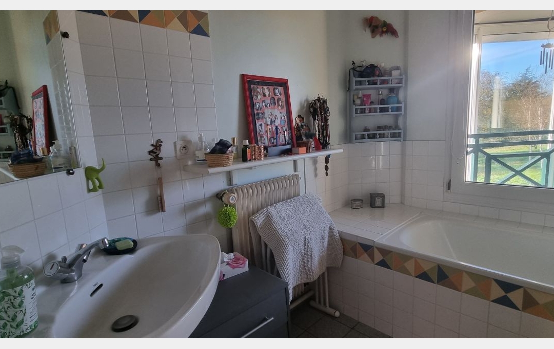 A.C.B.I. - AGENCES CHRISTINE BOYER IMMOBILIER : House | VENDOME (41100) | 217 m2 | 418 000 € 