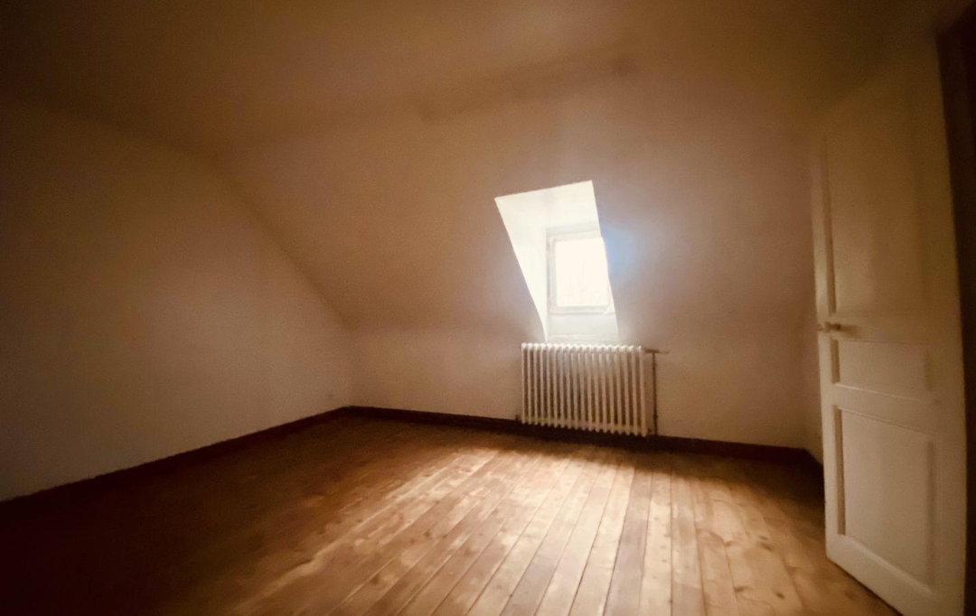 A.C.B.I. - AGENCES CHRISTINE BOYER IMMOBILIER : House | VENDOME (41100) | 150 m2 | 133 000 € 