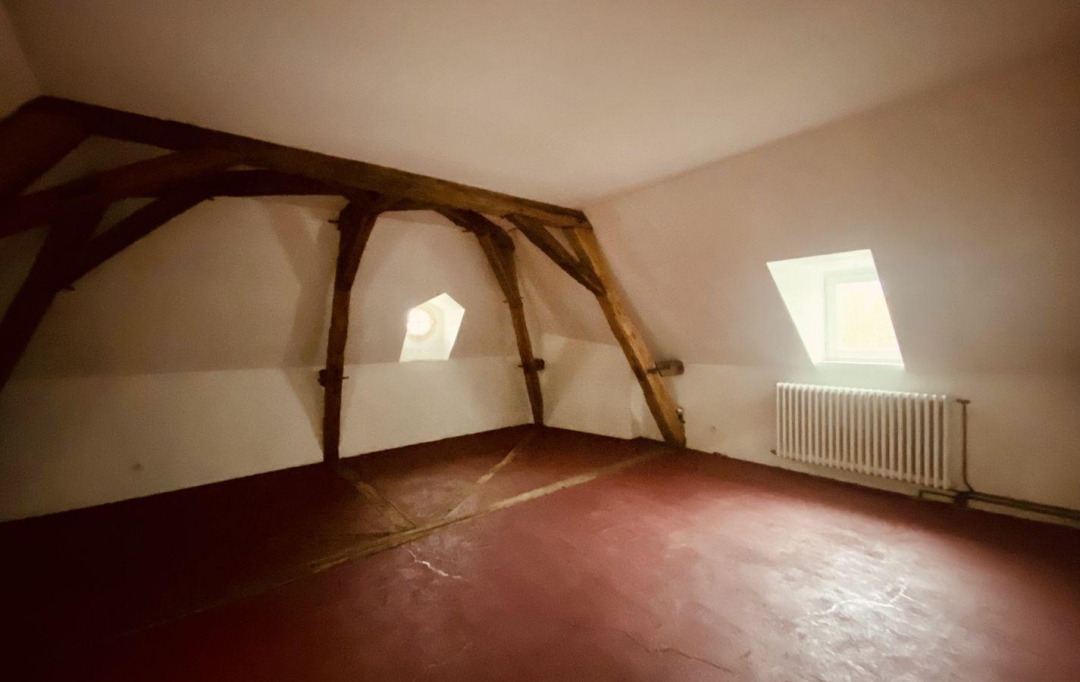 A.C.B.I. - AGENCES CHRISTINE BOYER IMMOBILIER : House | VENDOME (41100) | 150 m2 | 133 000 € 