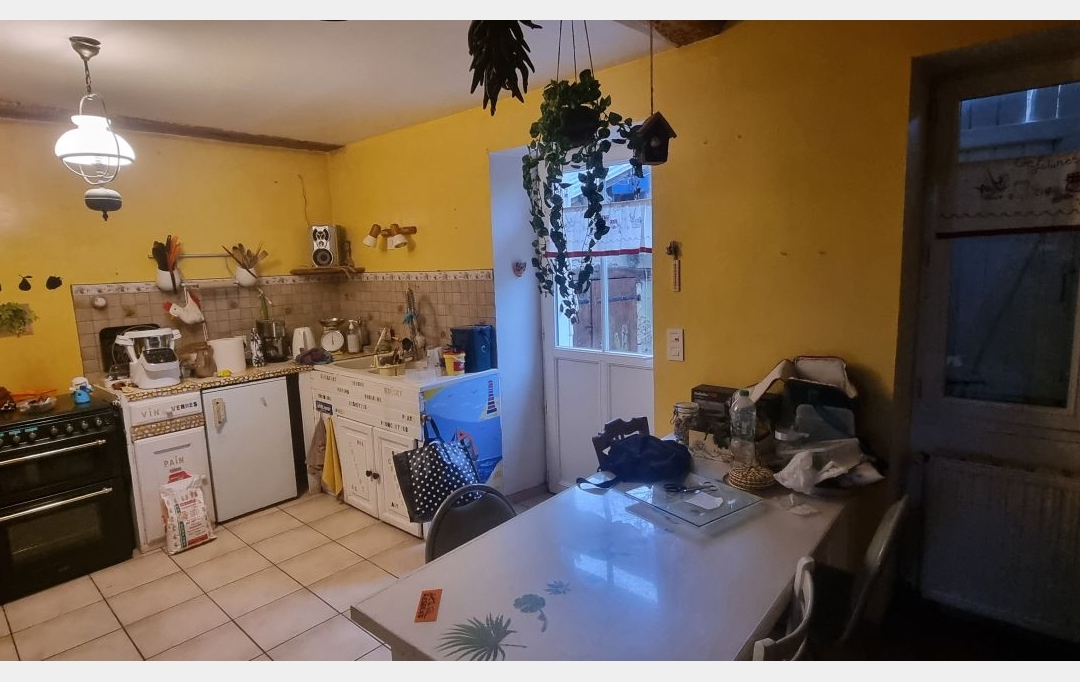 A.C.B.I. - AGENCES CHRISTINE BOYER IMMOBILIER : House | MAVES (41500) | 161 m2 | 158 000 € 