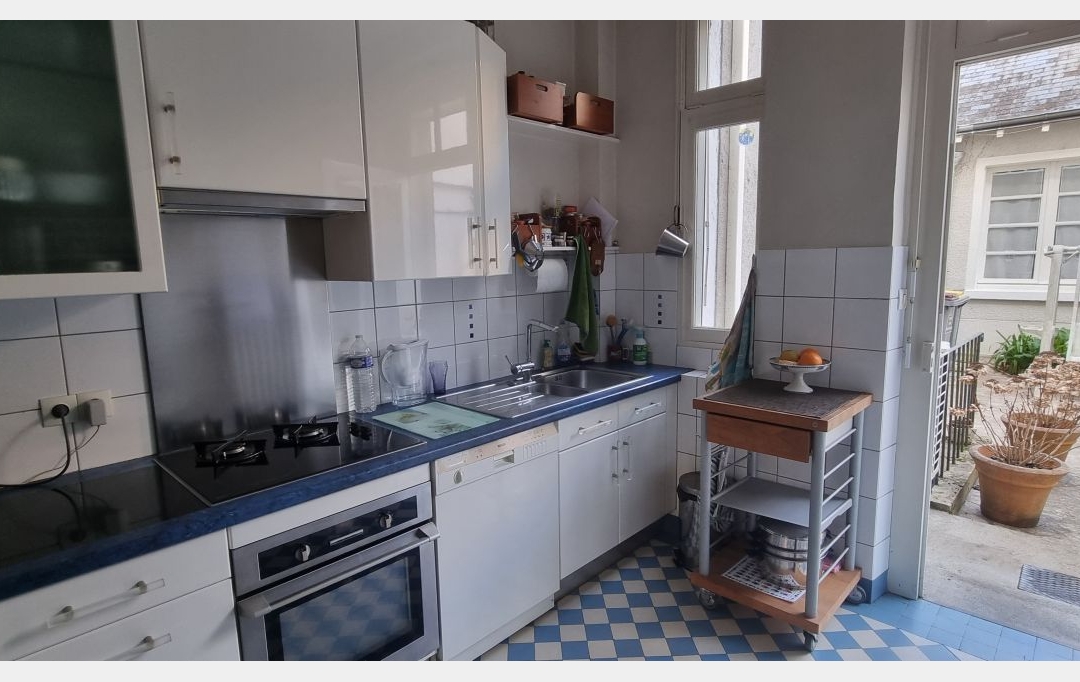 A.C.B.I. - AGENCES CHRISTINE BOYER IMMOBILIER : House | VENDOME (41100) | 278 m2 | 533 000 € 