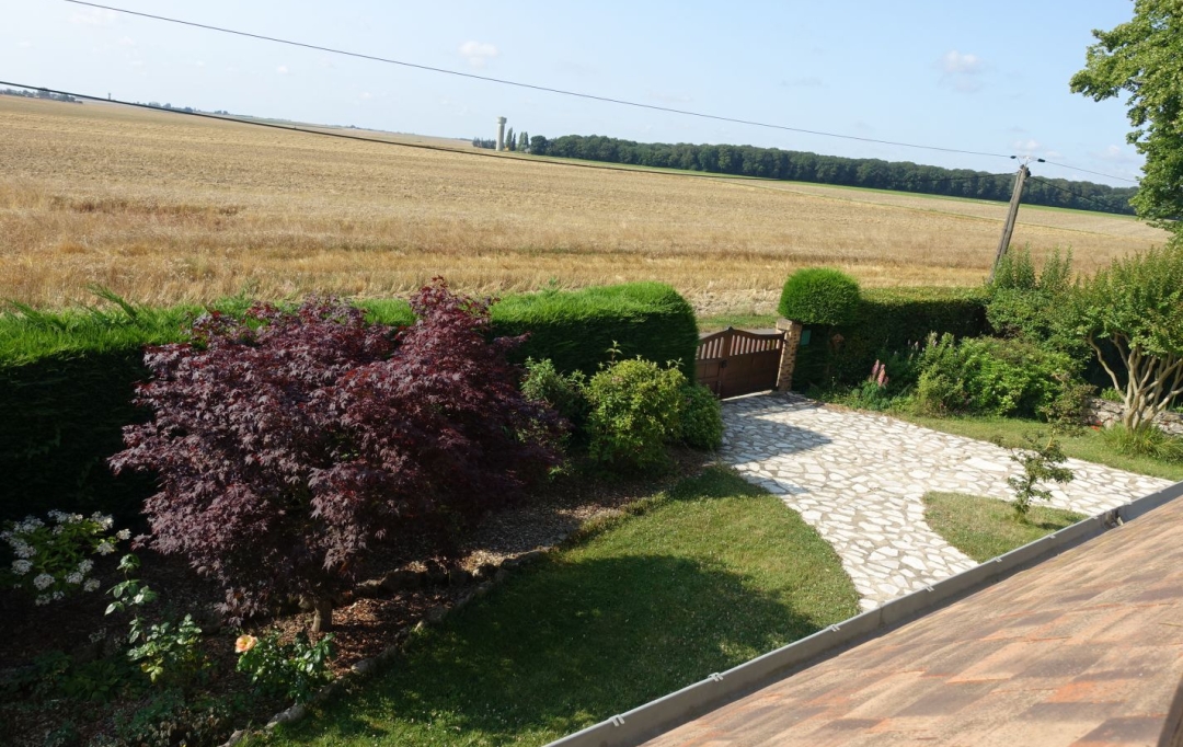 A.C.B.I. - AGENCES CHRISTINE BOYER IMMOBILIER : House | OUCQUES-LA-NOUVELLE (41290) | 154 m2 | 194 250 € 