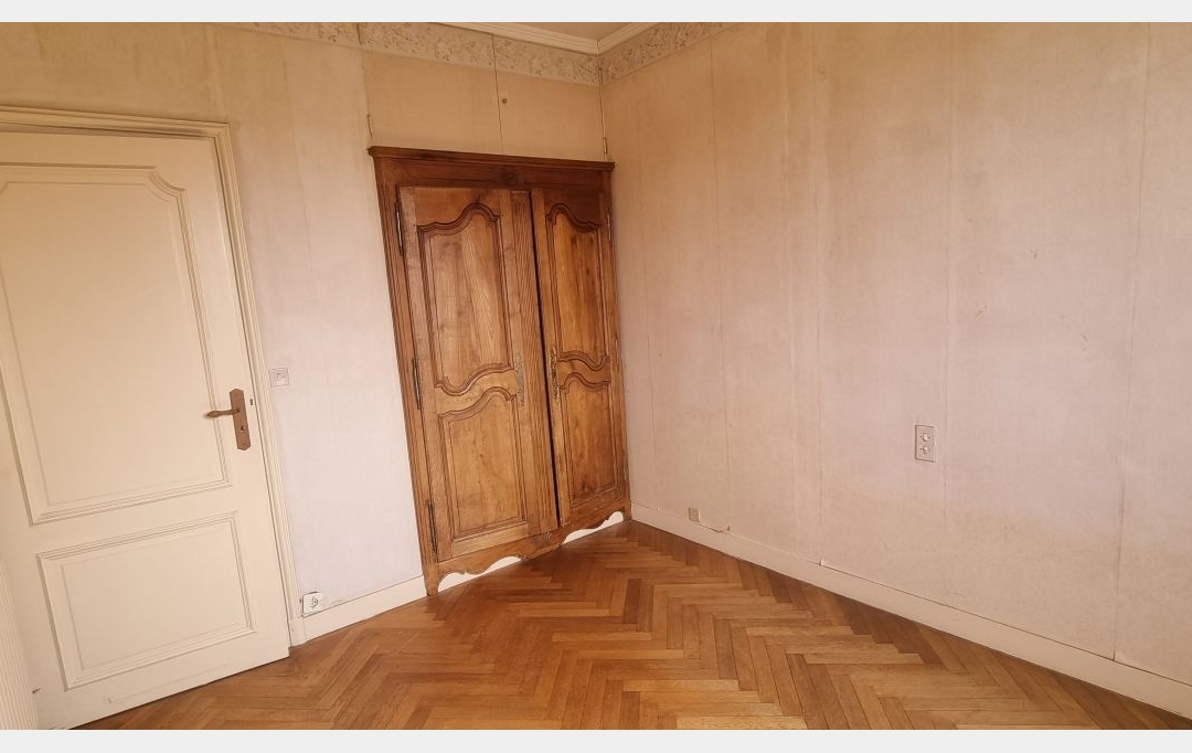 A.C.B.I. - AGENCES CHRISTINE BOYER IMMOBILIER : House | VENDOME (41100) | 141 m2 | 273 000 € 