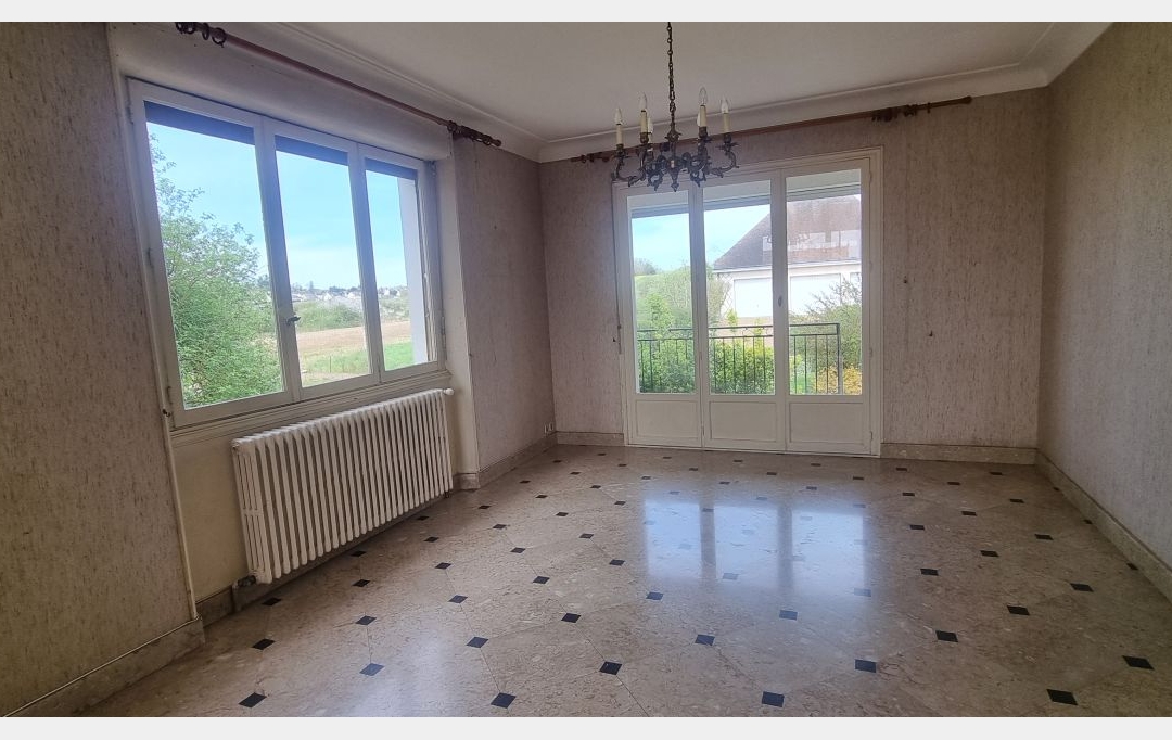 A.C.B.I. - AGENCES CHRISTINE BOYER IMMOBILIER : House | VENDOME (41100) | 141 m2 | 273 000 € 