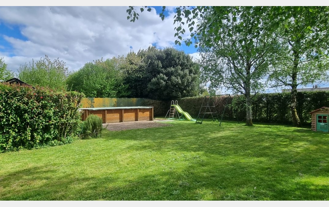 A.C.B.I. - AGENCES CHRISTINE BOYER IMMOBILIER : House | VENDOME (41100) | 146 m2 | 225 750 € 
