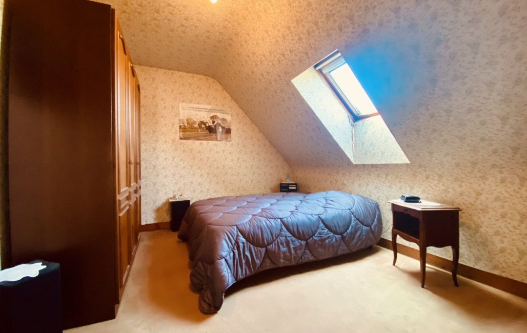 A.C.B.I. - AGENCES CHRISTINE BOYER IMMOBILIER : House | VENDOME (41100) | 105 m2 | 189 000 € 