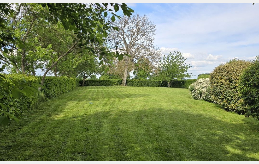 A.C.B.I. - AGENCES CHRISTINE BOYER IMMOBILIER : House | LA FERTE-BERNARD (72400) | 118 m2 | 180 000 € 