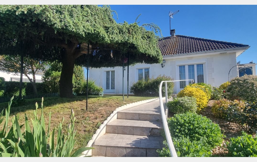 A.C.B.I. - AGENCES CHRISTINE BOYER IMMOBILIER : House | VENDOME (41100) | 110 m2 | 220 500 € 
