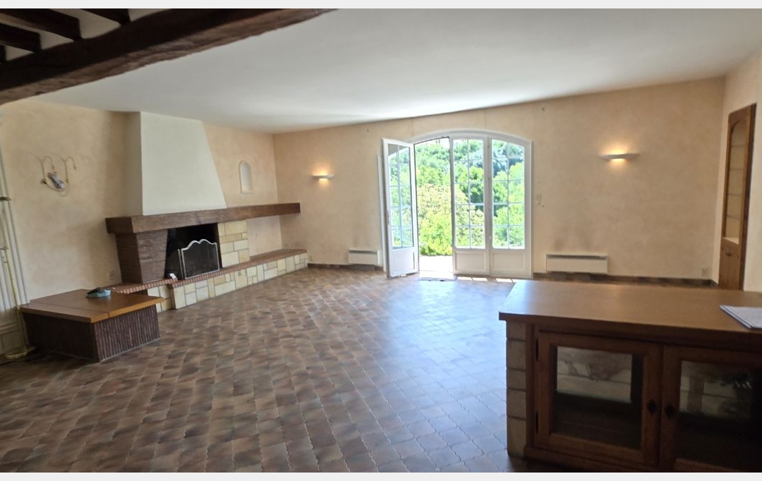 A.C.B.I. - AGENCES CHRISTINE BOYER IMMOBILIER : House | VENDOME (41100) | 162 m2 | 265 000 € 