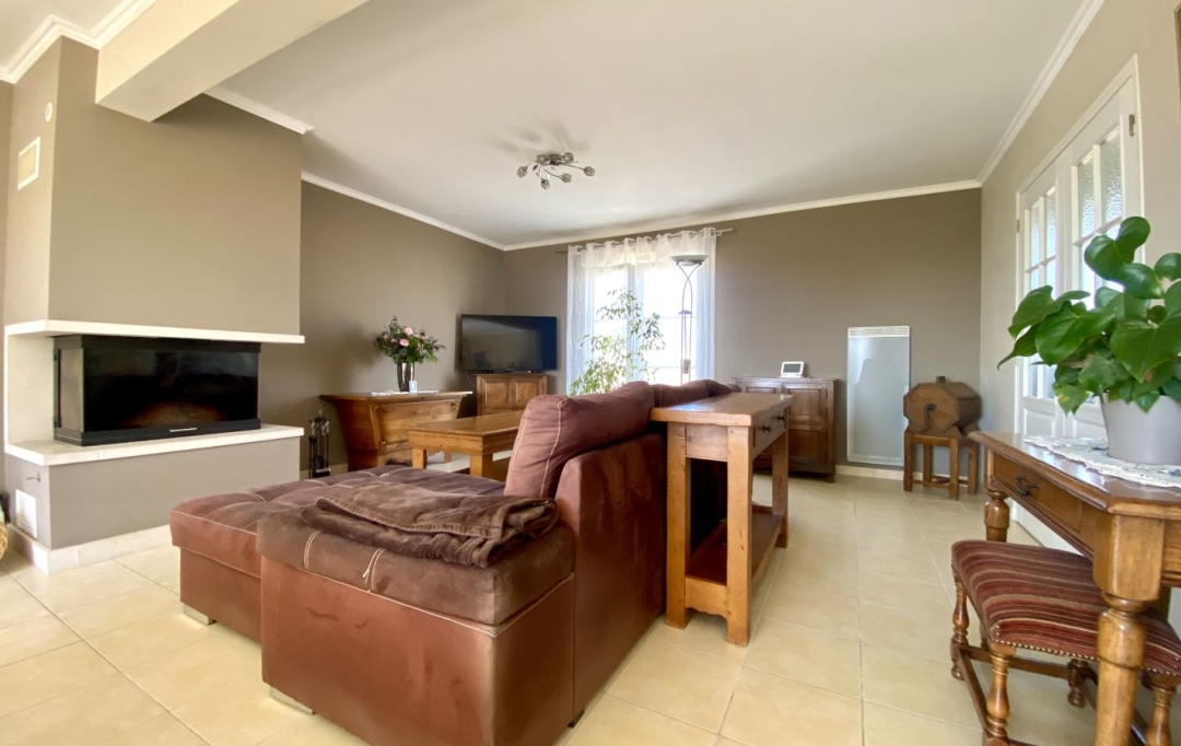 A.C.B.I. - AGENCES CHRISTINE BOYER IMMOBILIER : House | VENDOME (41100) | 198 m2 | 410 800 € 