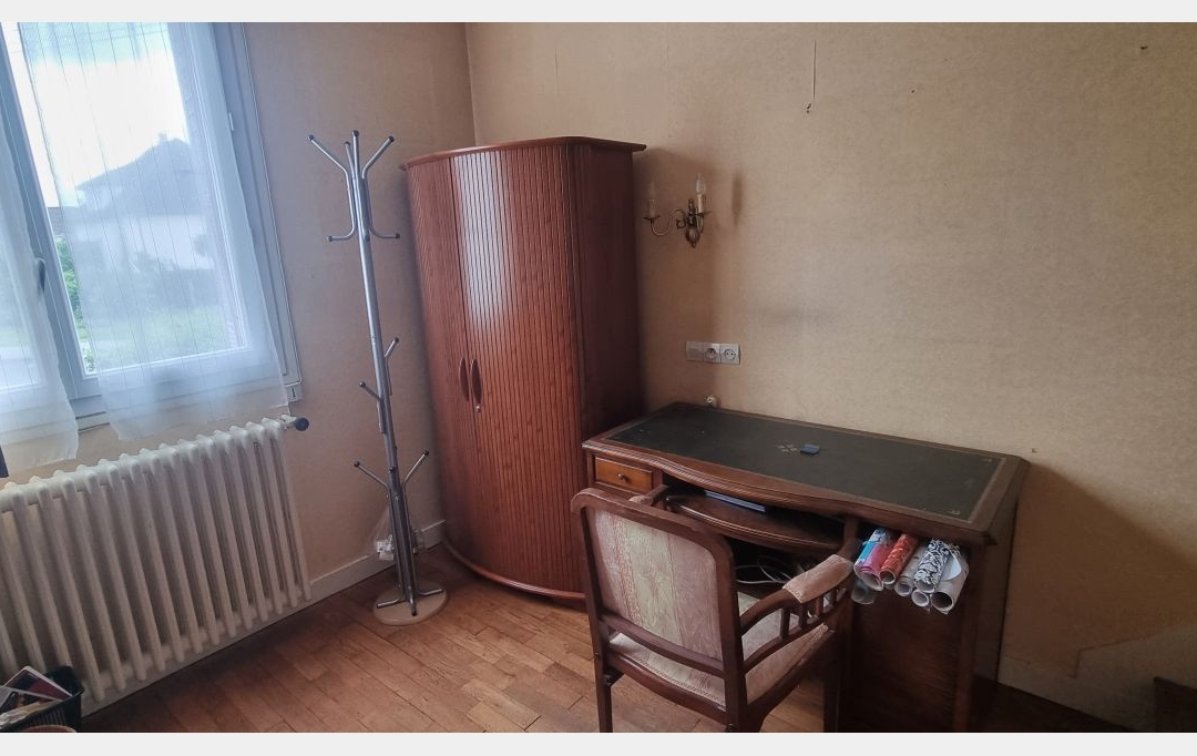 A.C.B.I. - AGENCES CHRISTINE BOYER IMMOBILIER : House | VENDOME (41100) | 117 m2 | 168 000 € 