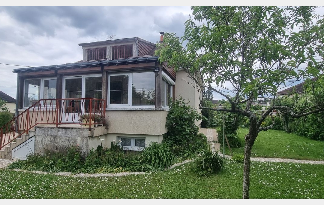 A.C.B.I. - AGENCES CHRISTINE BOYER IMMOBILIER : House | VENDOME (41100) | 117 m2 | 168 000 € 