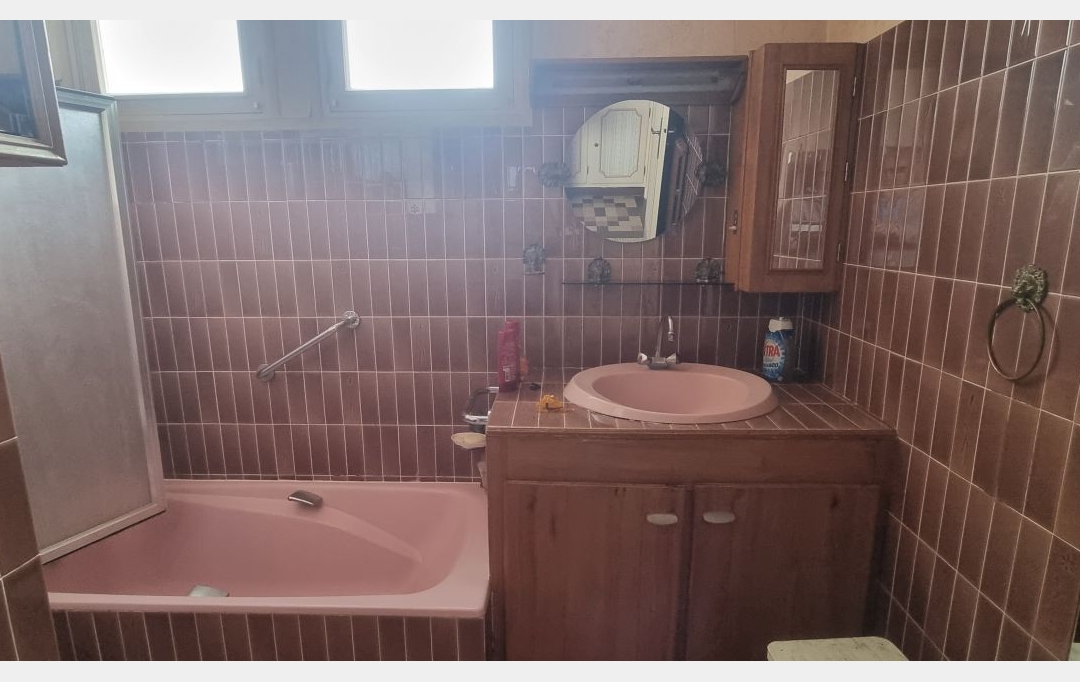 A.C.B.I. - AGENCES CHRISTINE BOYER IMMOBILIER : House | VENDOME (41100) | 117 m2 | 168 000 € 